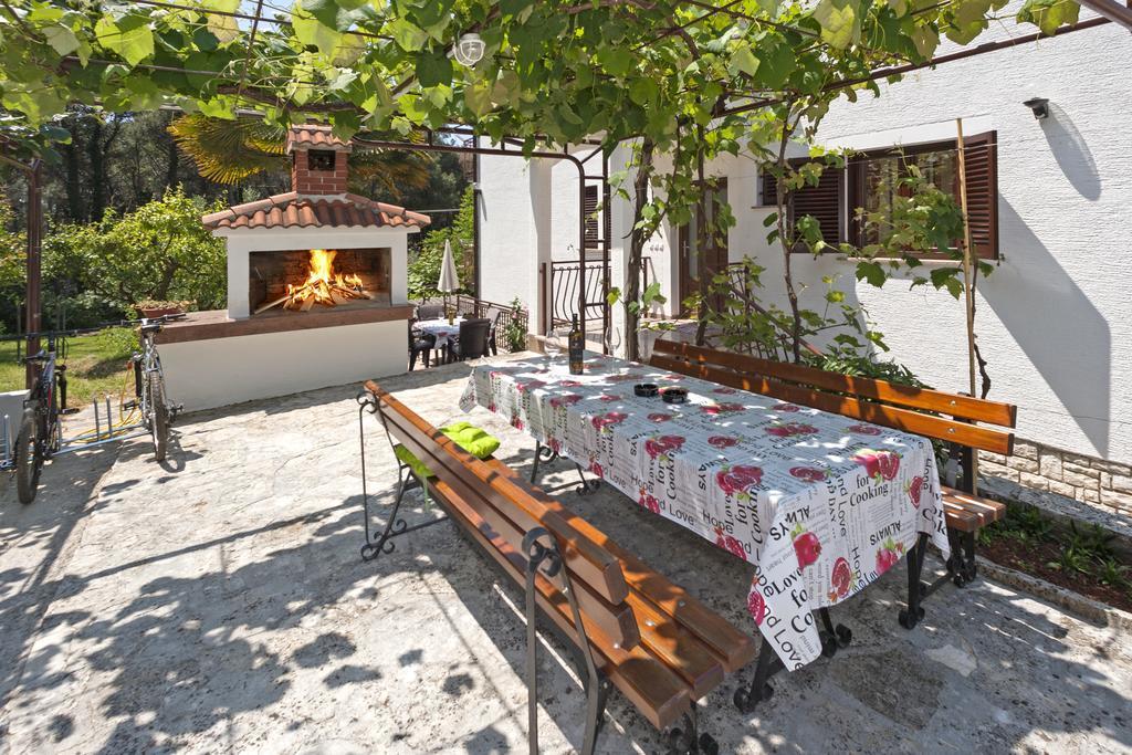 Apartments Prekalj Πόρετς Εξωτερικό φωτογραφία