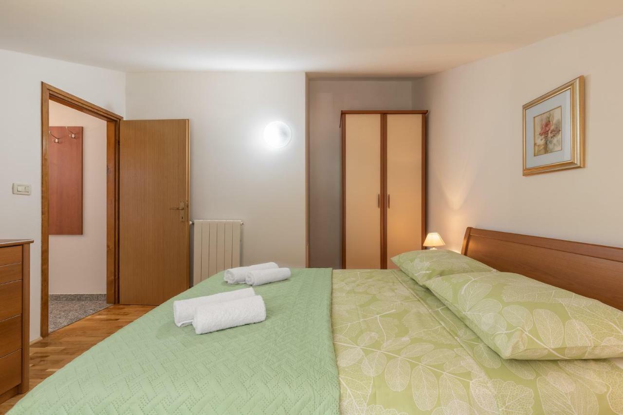 Apartments Prekalj Πόρετς Εξωτερικό φωτογραφία