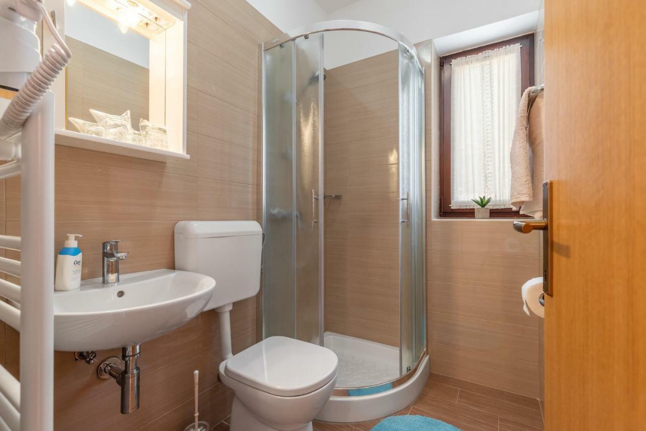 Apartments Prekalj Πόρετς Εξωτερικό φωτογραφία