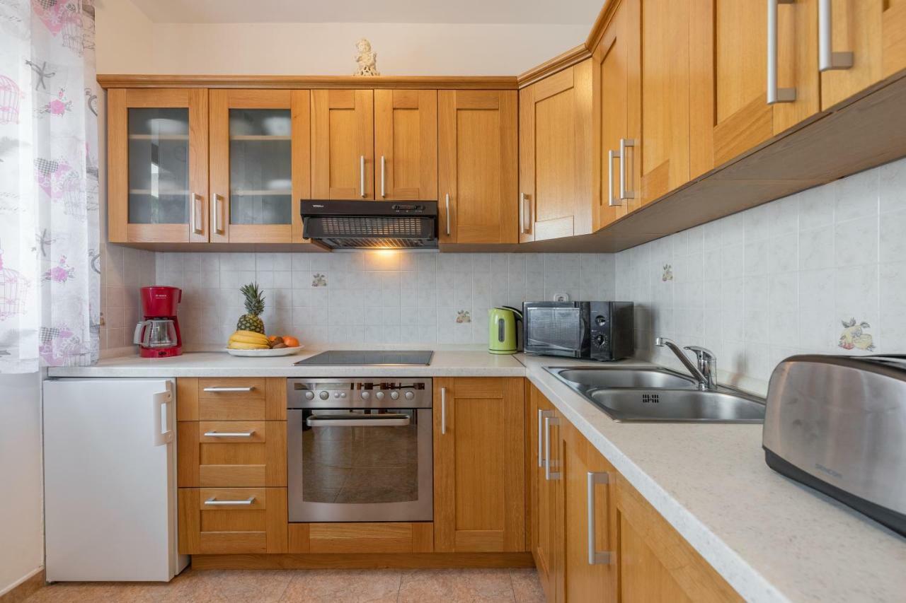 Apartments Prekalj Πόρετς Εξωτερικό φωτογραφία