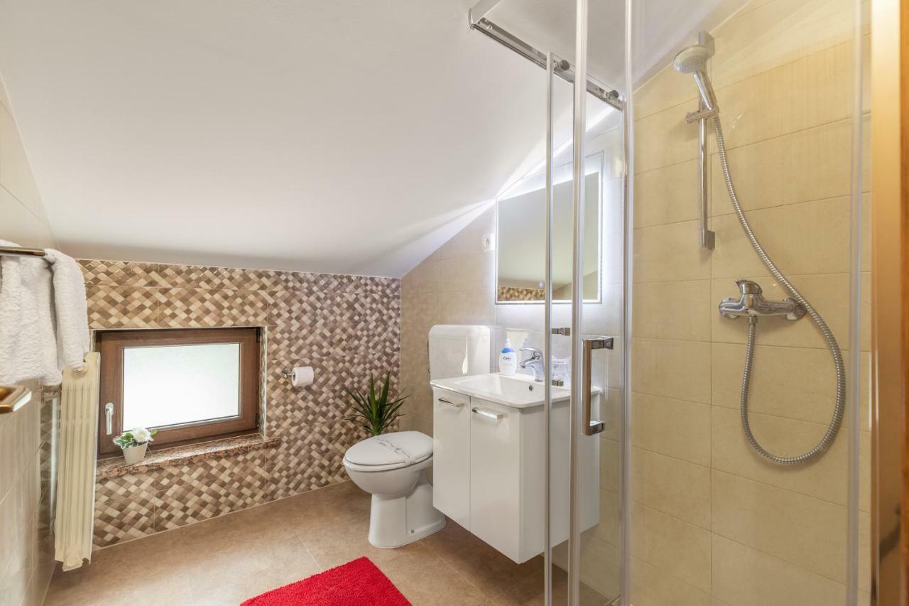 Apartments Prekalj Πόρετς Εξωτερικό φωτογραφία